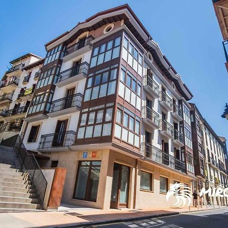 Mirotza Rooms And Apartments Orio Exterior photo