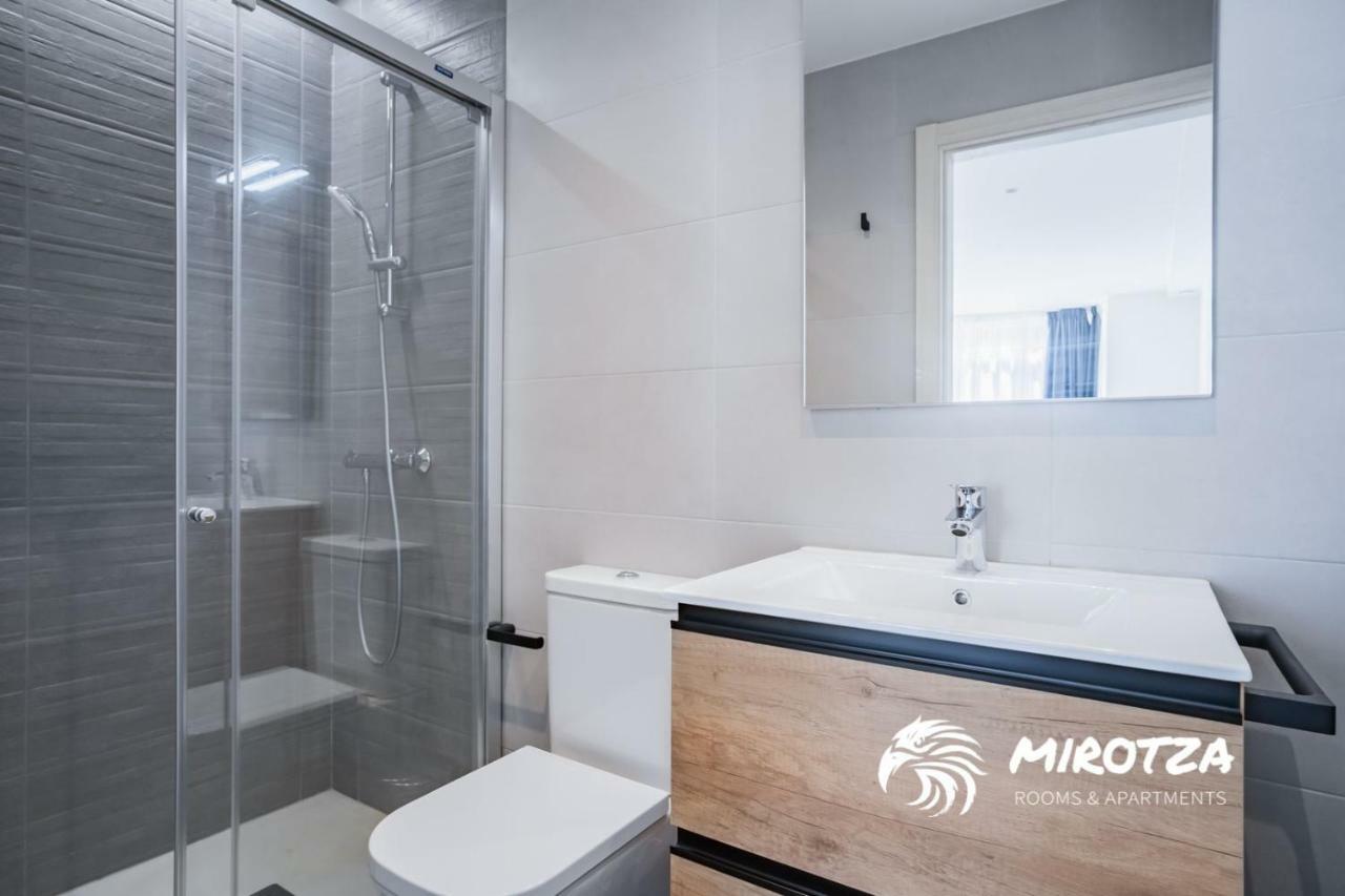 Mirotza Rooms And Apartments Orio Exterior photo